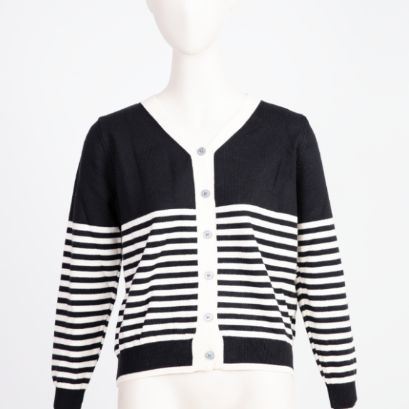 【小太阳严选】时尚气质V领撞色毛织开衫CO2DWP012