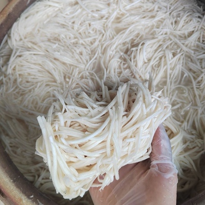 云南德宏傣族傣味酸笋 酸臭脆嫩笋丝酸辣竹笋腌制酸竹笋
