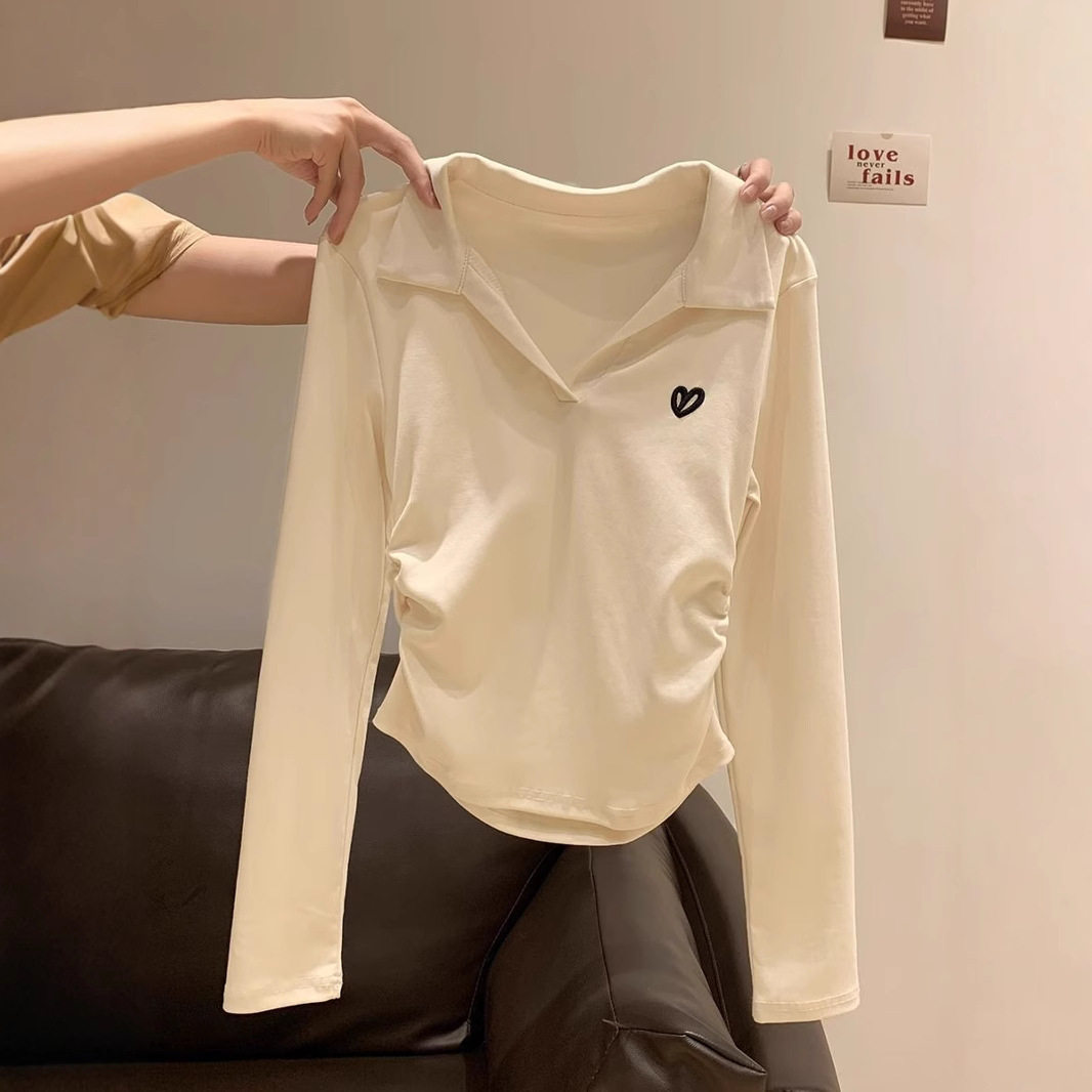 正肩Polo领印花长袖打底衫内搭早秋甜辣妹褶皱收腰修身短款上衣