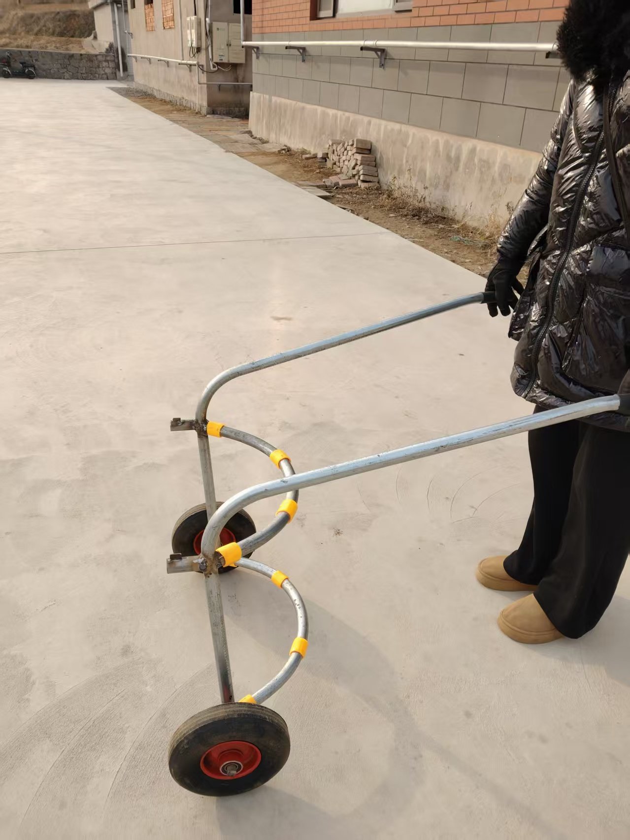 不锈钢桶木桶搬运手推车定制,农机/农具/农膜,其它农用工具,淘宝优惠券,粉丝福利购,淘宝优惠卷