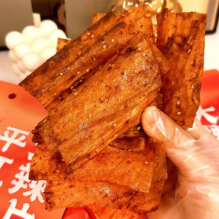 湘扬农庄平江大辣片网红零食爆辣麻辣手撕豆皮休闲辣条怀旧零食