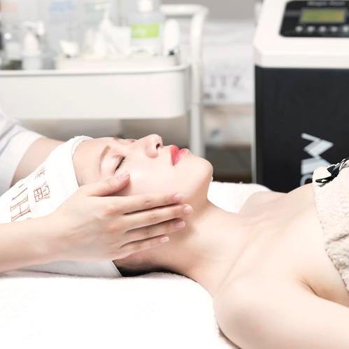 改善皮肤脸部泛红泛黄