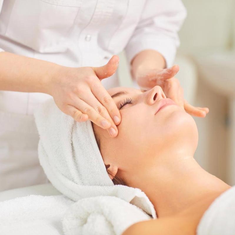 补水保湿肌肤按摩SPA