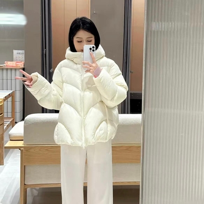 冬新品羽绒服泡芙宽松连帽