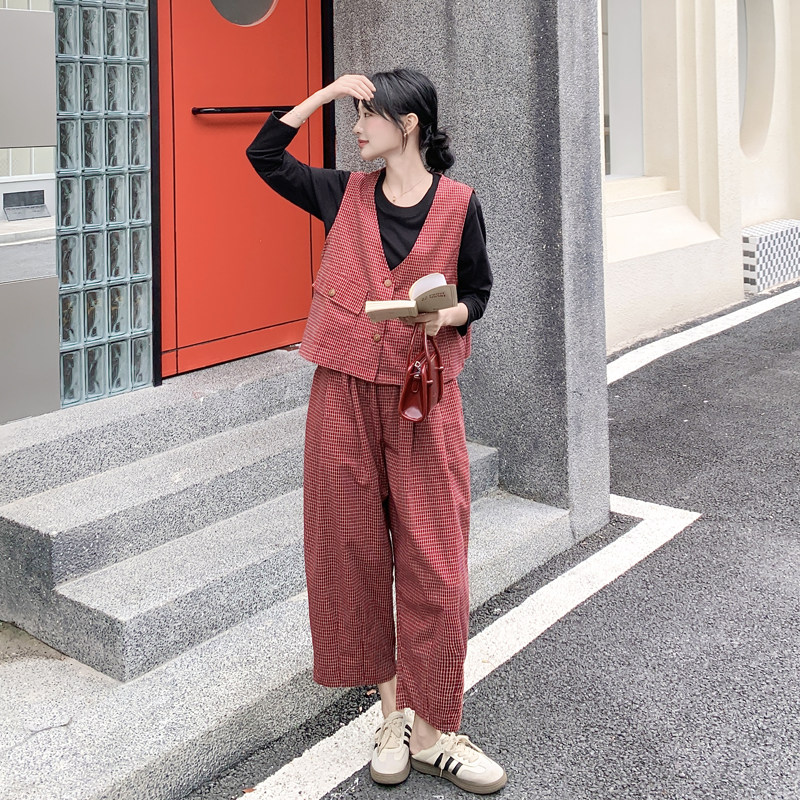 红色马甲阔腿裤套装女秋季2025超火轻奢高级感减龄大方得体三件套,女装套装/套裙,浙宝B馆111（原065）