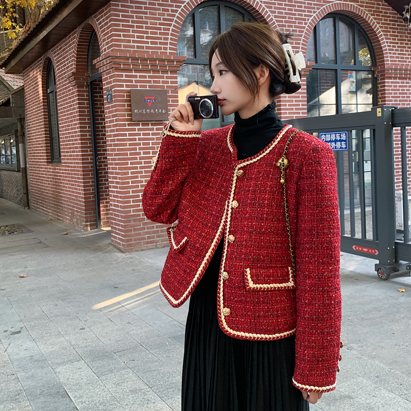 【现货数据好主推款】90绒红色小香风羽绒服外套8329-P210-K318,女装羽绒服,浙宝B馆111(原065) 【现货数据好主推款】90绒红色小香风羽绒服外套8329-P210-K318,女装羽绒服,浙宝B馆111(原065)