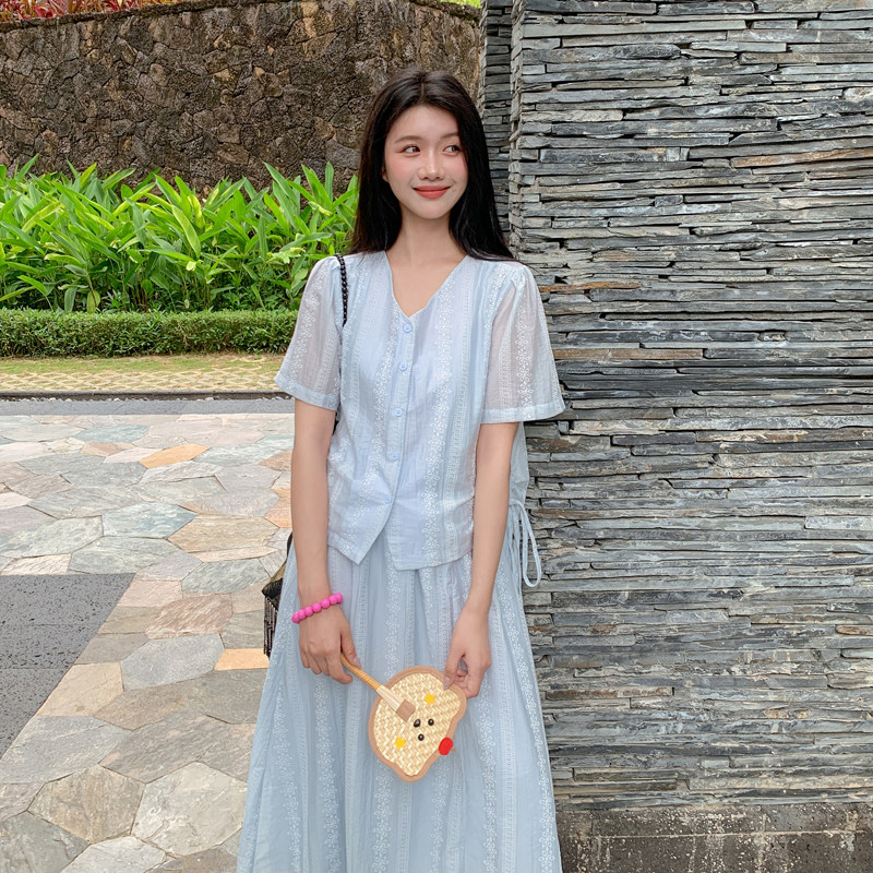 浅蓝色甜美温柔风减龄套装女2025年夏季新款显瘦上衣半身裙两件套,女装套装/套裙,浙宝B馆111（原065）