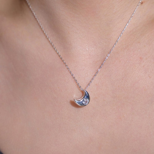 光面月牙镶锆钻吊坠项链女锁骨链