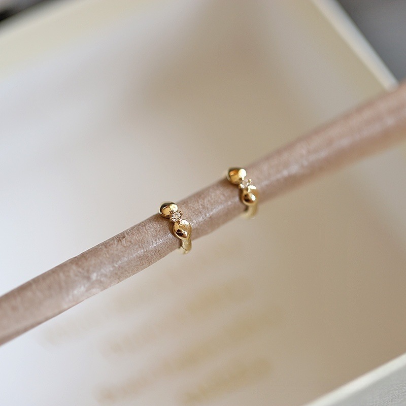 叶子迷你耳扣小众简约日常耳骨圈