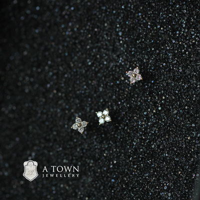 迷你耳钉花朵百搭四叶花耳骨钉