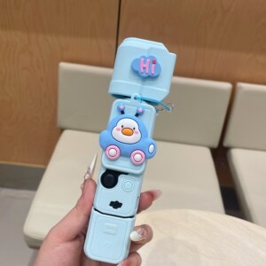 适用大疆Pocket3斜挎保护套可爱小鸭云台防磕硅胶防蹭运动相机壳