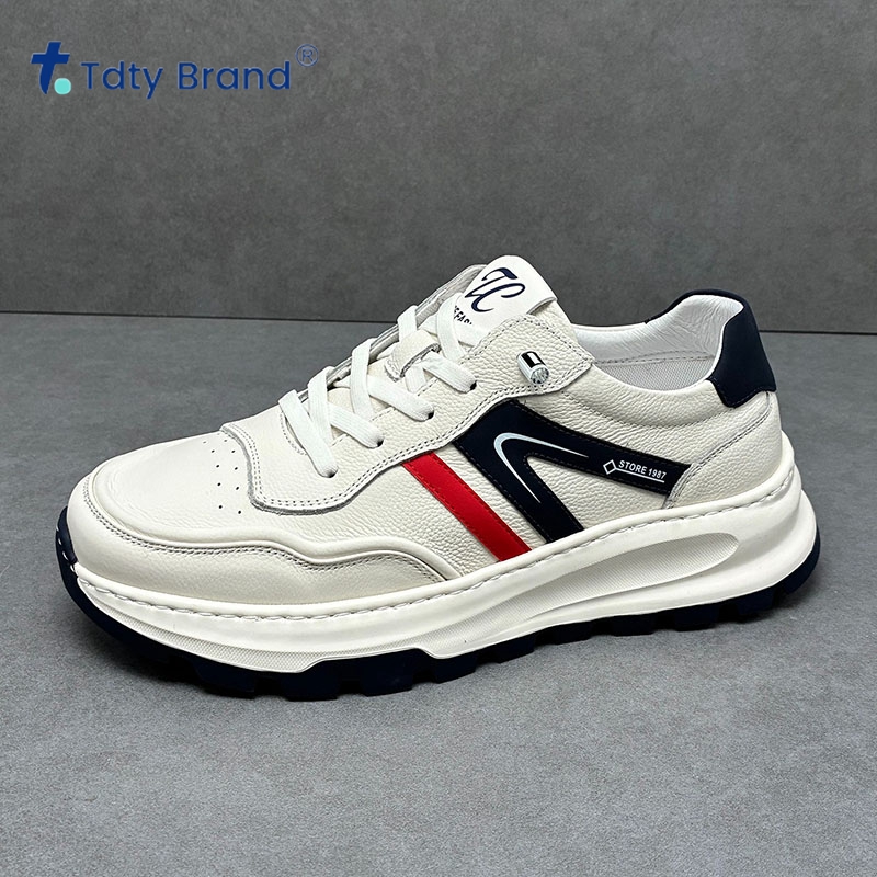 新款男士小白鞋透气轻便厚底板鞋