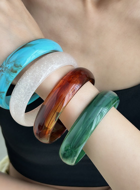 个性晕染亚克力圆形手镯时尚通勤