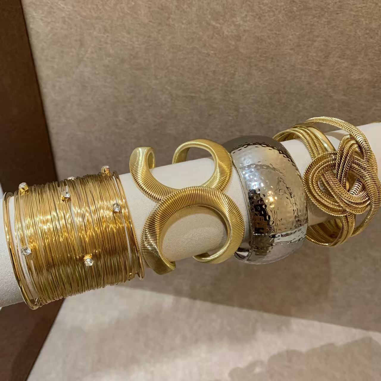 欧美金属感几何圆形开口手镯时尚