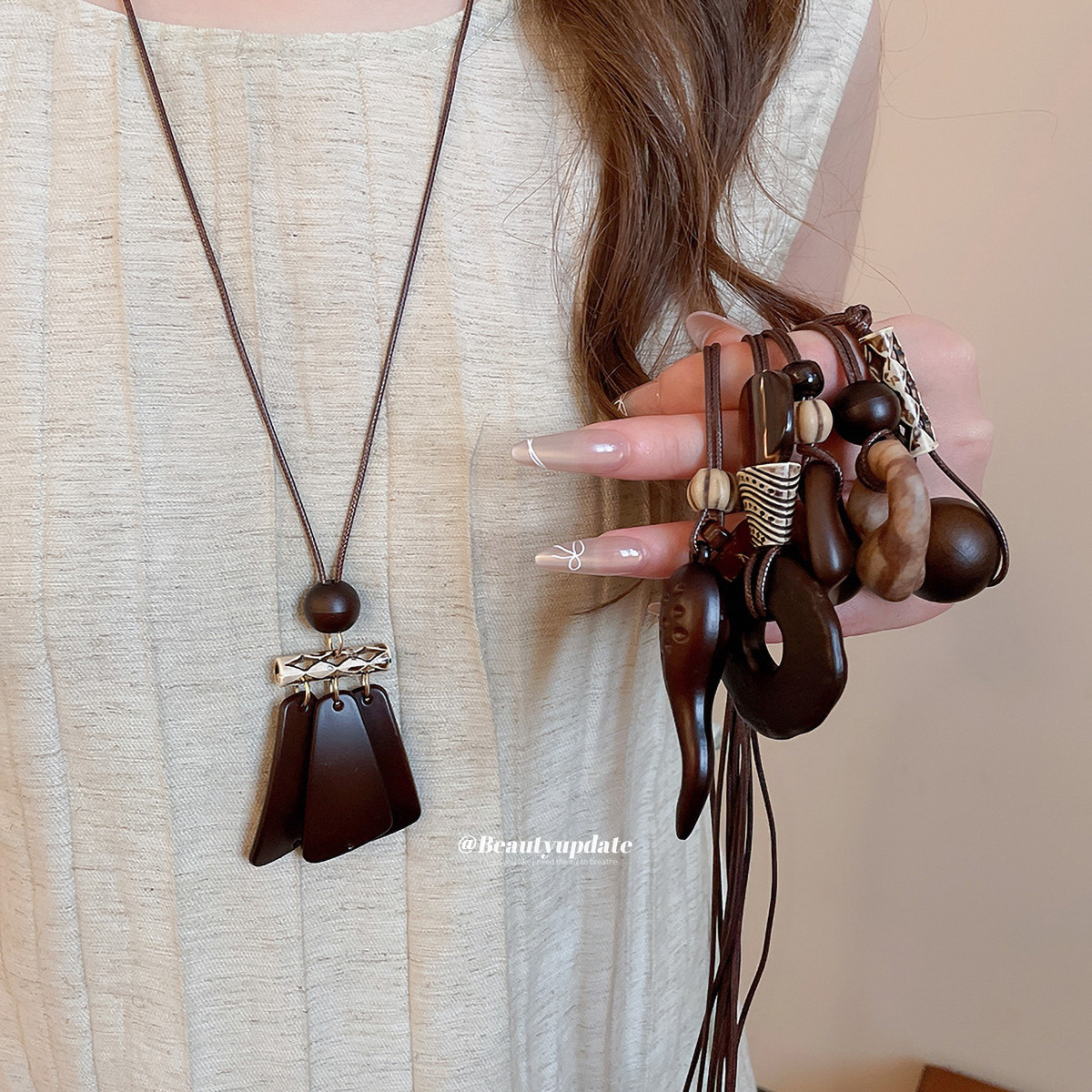 复古树脂木头方形不规则吊坠流苏项链民族风锁骨链设计感毛衣链女