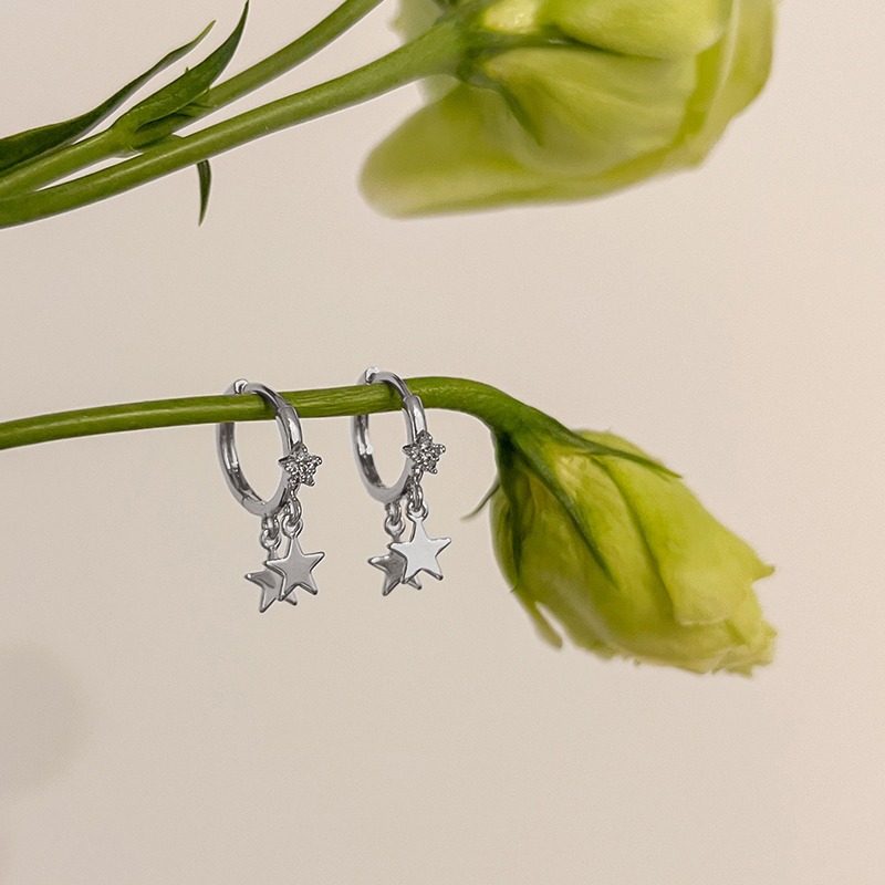 星星耳扣女简约轻奢五角星微镶