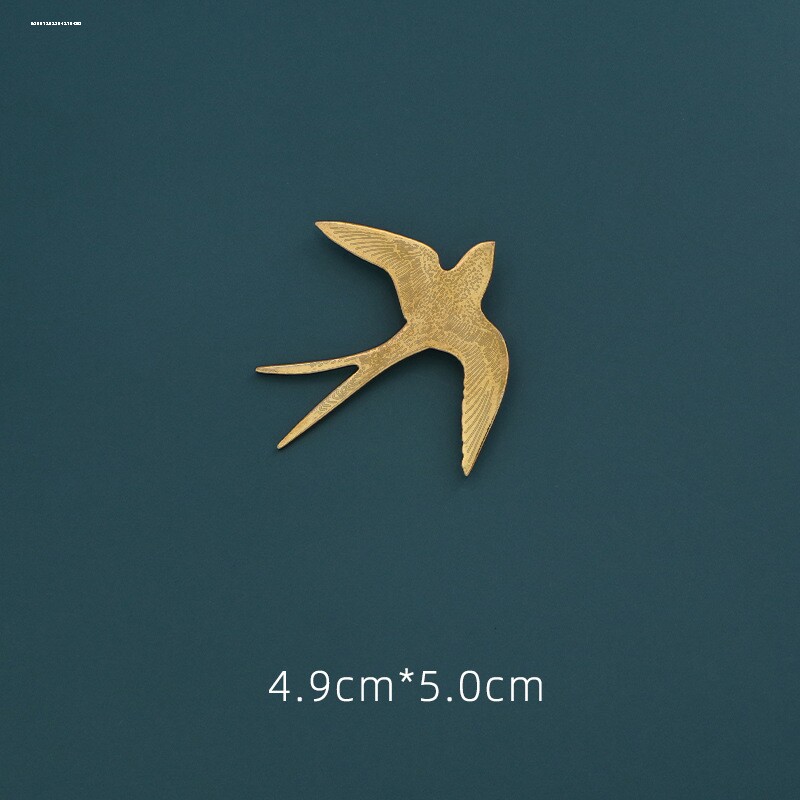 创意合金潮流男士经典领针金色金属燕子胸针正装外套简约配饰优雅