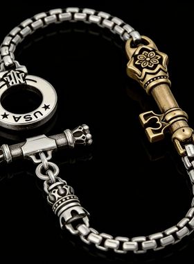 新品挂扣复古撞色钥匙手链重工雕