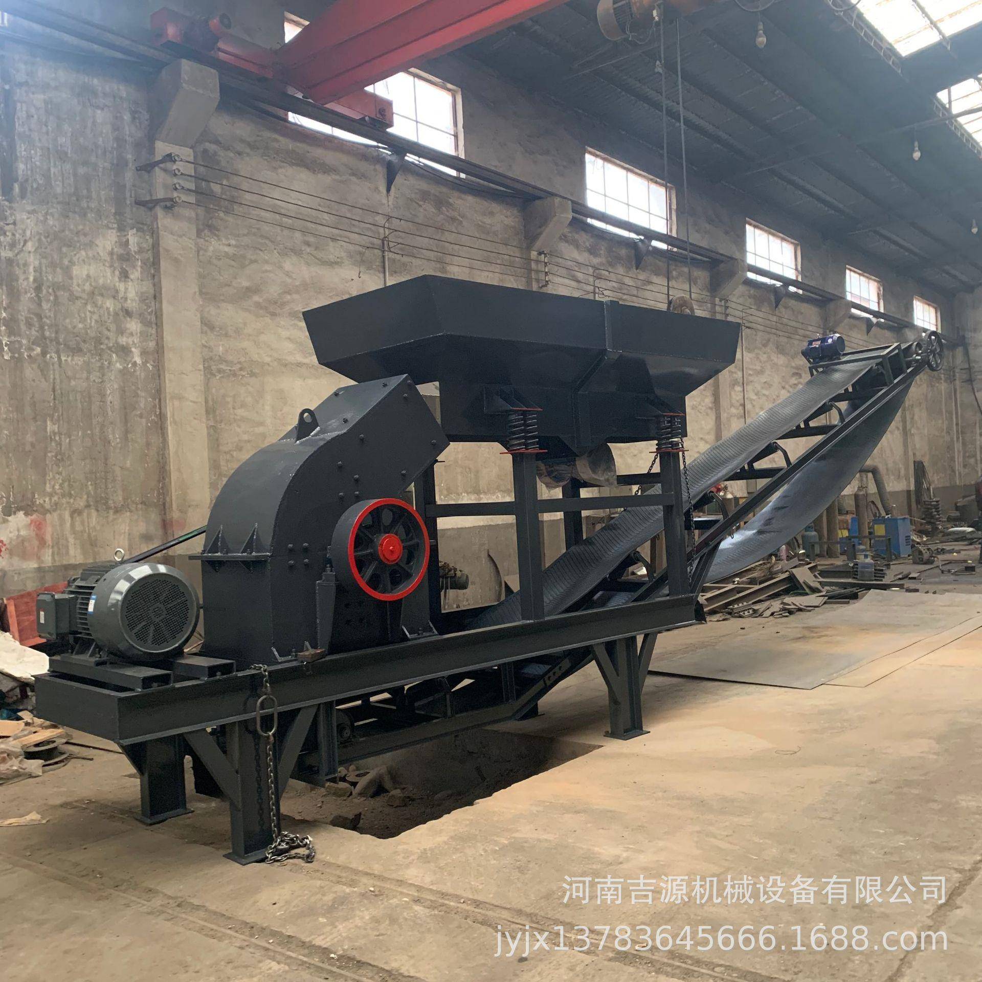 小型制砂机建筑拆迁工地锤式破碎机矿山石料移动破碎制砂机