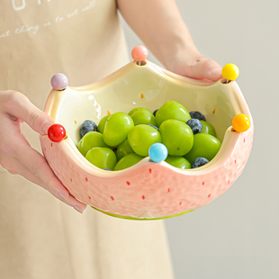 陶瓷草莓水果盘带叉子家用高档果盘创意果叉套装可爱高颜值水果碗