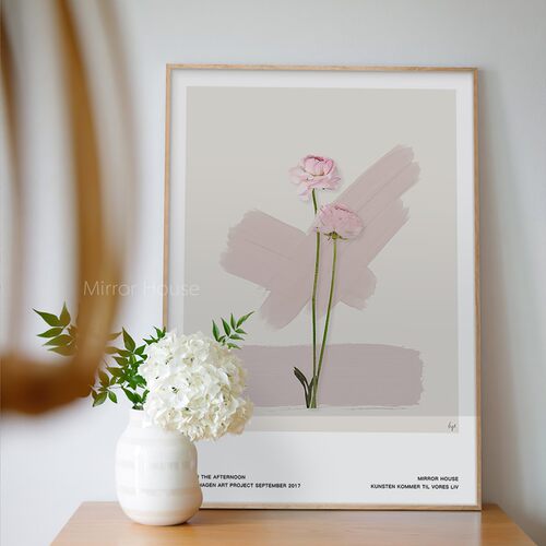 ins风装饰画北欧卧室床头壁画现代简约客厅挂画花卉海报桌面摆画