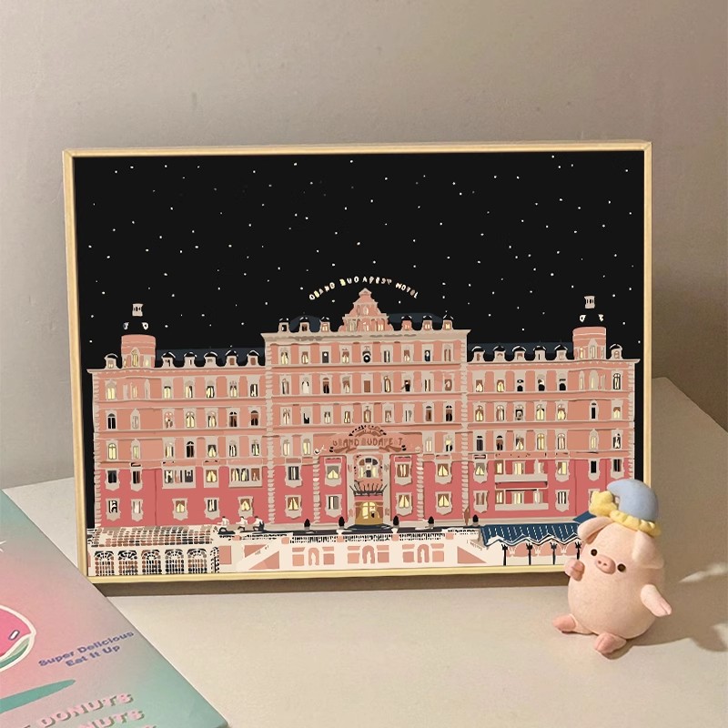 布达佩斯大饭店粉色系成品装饰画仿油画风景横版建筑卧室客厅挂画图片