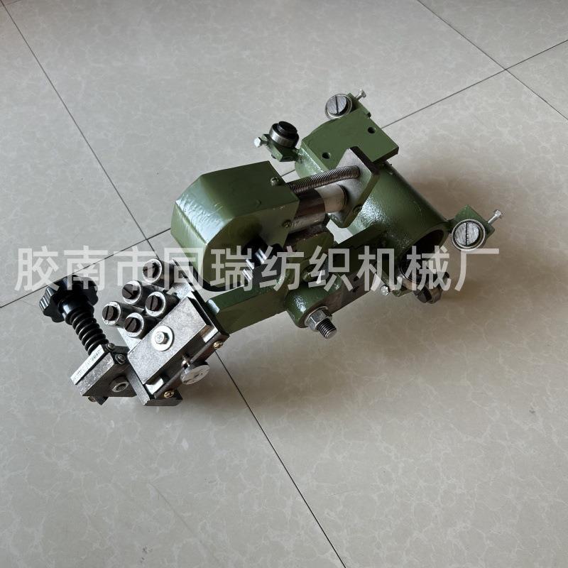 152针布包卷机机头调节轮五校直轮自锁针布刀片