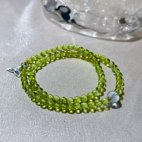 新年福利~【帝城微雨】天然透体微杂绿橄榄石