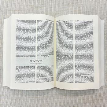 普鲁塔克：希腊罗马名人传（英文全本）-西方人文经典34[古希腊]普鲁塔克（Plutarch）著，[英]德莱顿（Dryden）译9787540380137