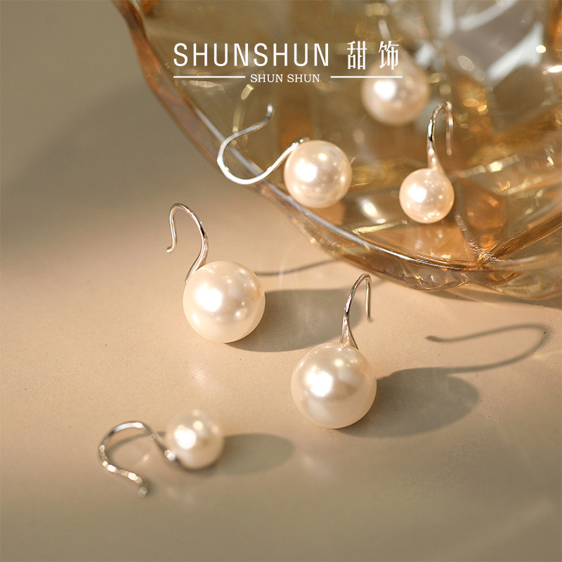 S999足银高跟鞋珍珠耳钉女式时尚高级感耳钩百搭纯银耳饰耳环轻奢
