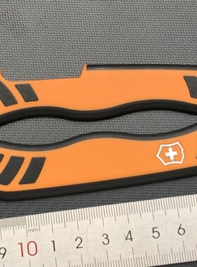 111mm瑞士军刀配件0.8341.mc9狩猎者XT橡胶防滑橙色刀柄贴片