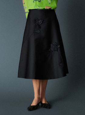 HUI卉立体不对称立体玉兰花装饰优雅艺术经典版A字半身裙气质伞裙