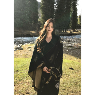 显瘦新款 糯米子 外套秋季 法式 收腰宽松印花外搭披肩 斗篷披肩