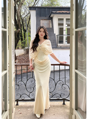 糯米子[美神维纳斯]法式褶皱吊带包臀裙富家千金感晚礼服长裙