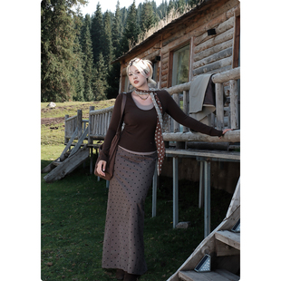 简约修身 开叉波点半身裙秋季 减龄显瘦裙子 波点旧信 糯米子