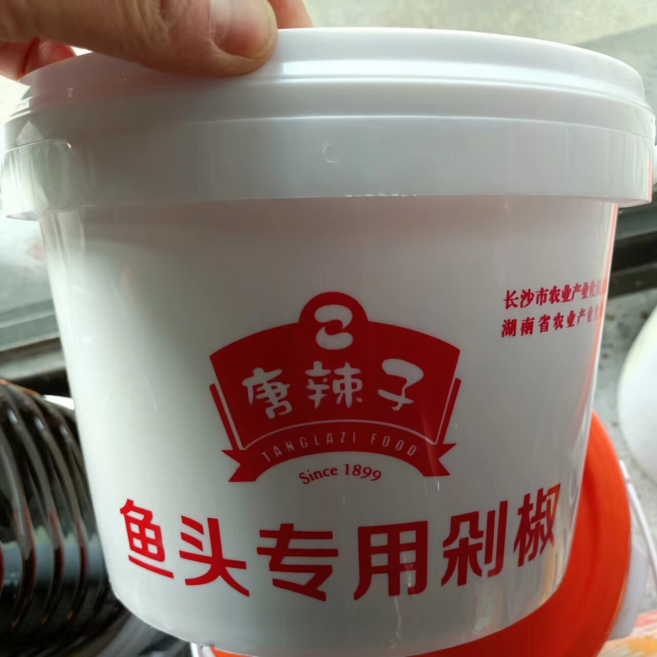 唐辣子鱼头专用剁椒5kg*1桶装带油蒸鱼头酱手工制作酒店餐饮商用