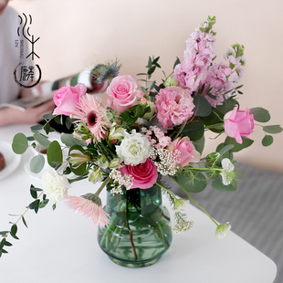 厦门月花周花生活鲜花包月一周一花同城家庭鲜花朋友生日每周配送