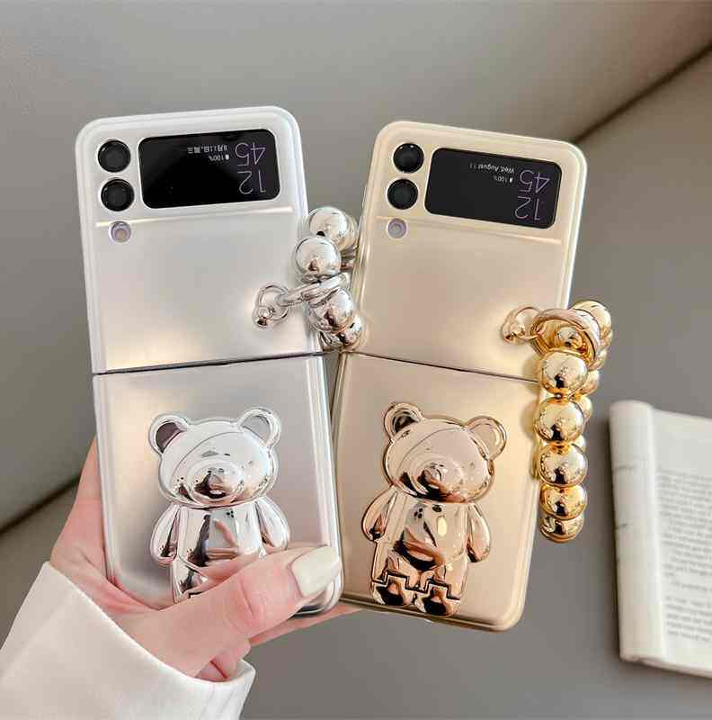 电镀小熊三星zflip3手机壳Samsungf7110折叠款手链适用Zflip4代套
