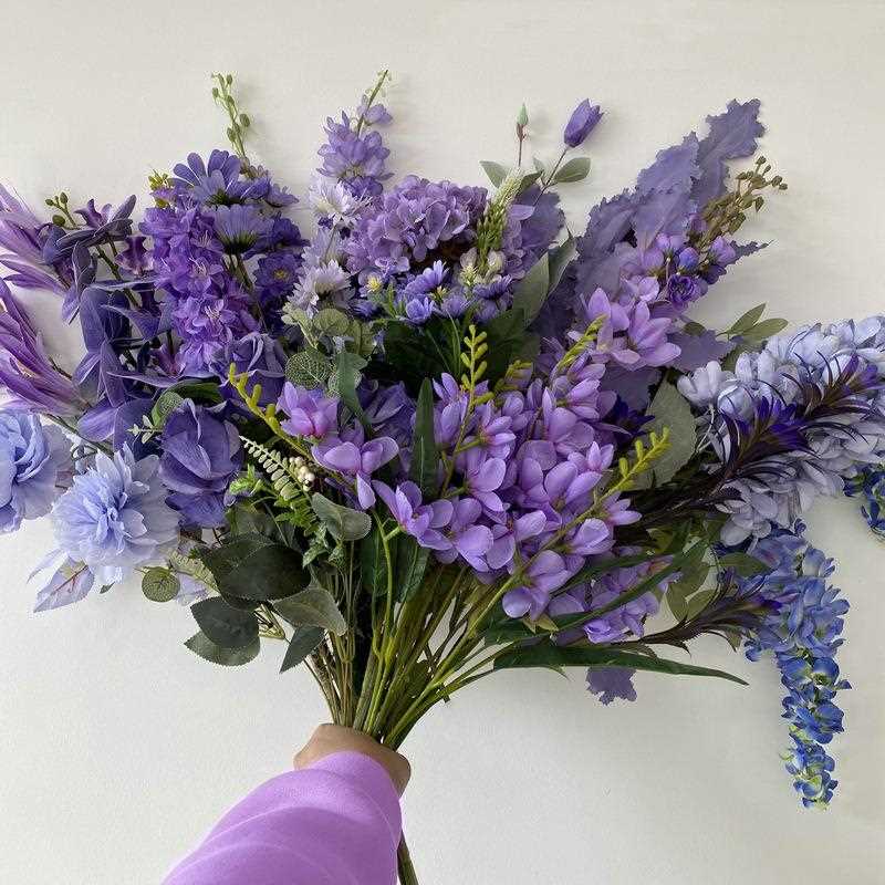 蓝花紫色仿花材飞燕草紫罗兰真风信子婚厅庆装饰假花客餐桌插摆件