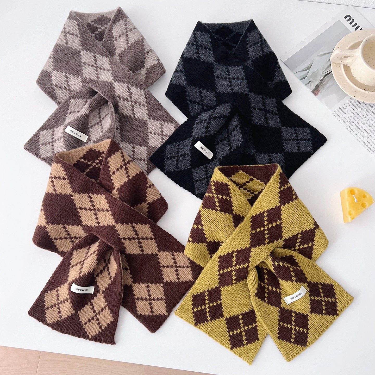 100%羊毛菱形格小围巾女韩系英伦风懒人交叉护颈冬季保暖针织围脖,服饰配件/皮带/帽子/围巾,围巾/丝巾/披肩,淘宝优惠券,粉丝福利购,淘宝优惠卷