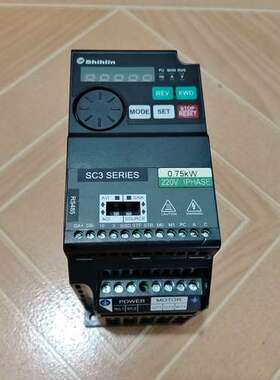 0.75kw士林变频器SC3-021-0.75K，功率0.7议价
