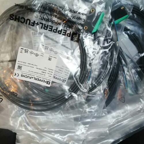 倍加福光电开关ML100-8-H-250-RT103(议价)