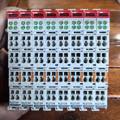 倍福 KL2124 模块，4个数字输，5V D议价