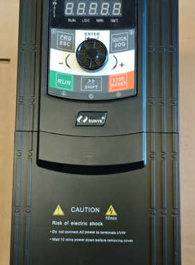 日业变频器 CM530H-4T5R5GB7R5PB 5.5议价