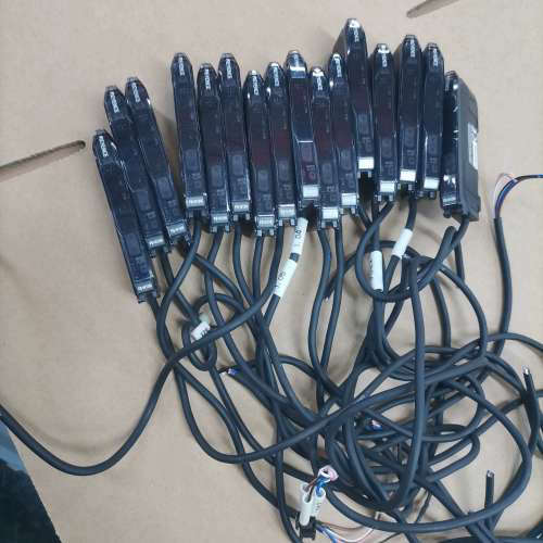 FS-N13N基恩士传感器，，议价