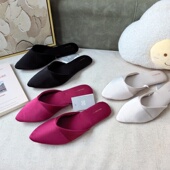 春秋ins风气质尖头纯色缎面新娘伴娘结婚酒店室内防滑家居拖鞋