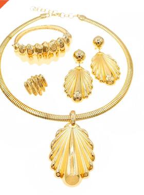 Newest Dubai Gold Plated Necklace Jewelry Set Ladies Exquisi