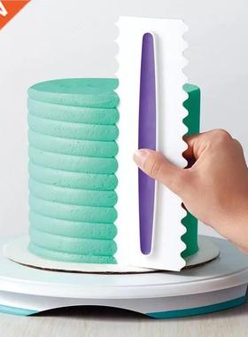 Set of 3 Decorating Comb and Icing Smoother Decorating Mouss