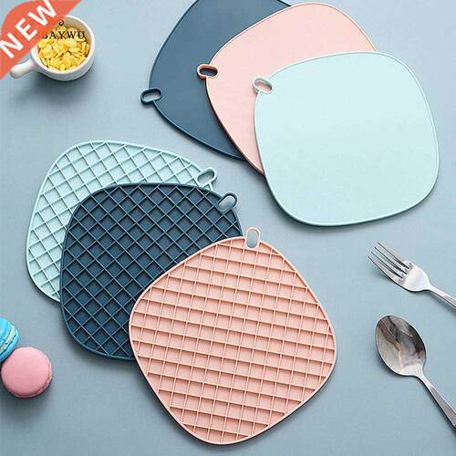 1PCs 16cm Square Heat Resistant Silicone Mat Drink Cup