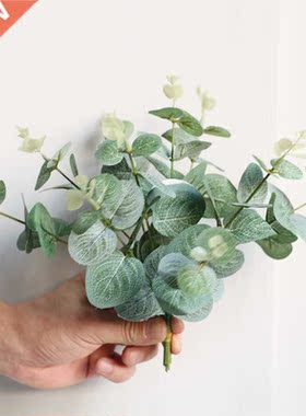 10 Piece artificial eucalyptus leaves Christmas Decorations